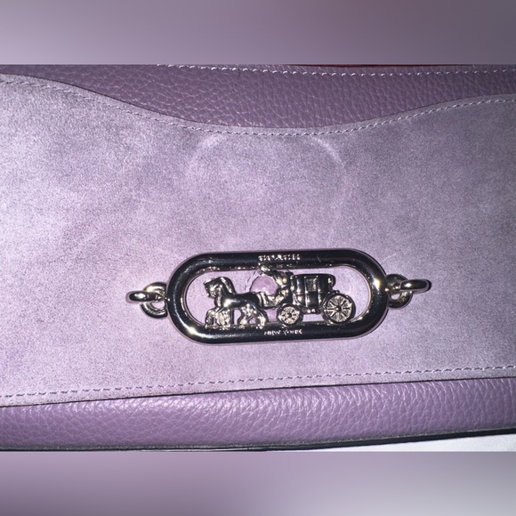 Small Jade Coach crossbody. Style #91027 - Picture 7 of 9